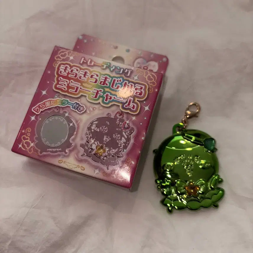 [BUNJANG] Magical Chiikawa Kirakira Magical Mirror Chain Kurimanju Limited Edition / 한정 매지컬치이카와 키라키라매지컬미러체인 쿠리만쥬