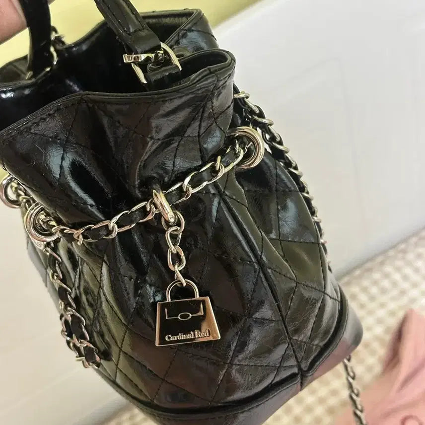[BUNJANG] Cardinal Red Velvet Bag Black Tote Bag / 카디널레드 벨백 블랙
