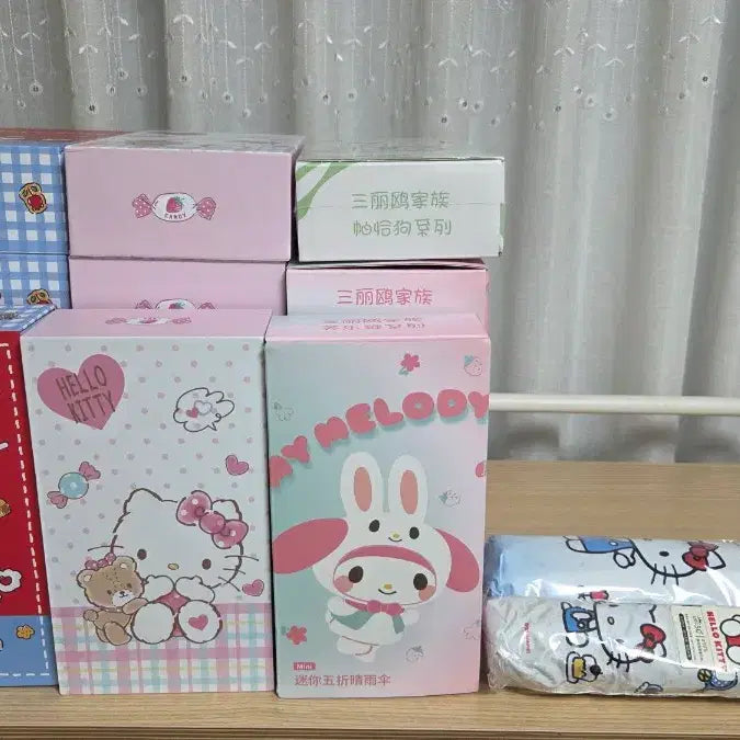 [BUNJANG] Sanrio Hello Kitty / My Melody / Pochacco Umbrella Set with Charms / 헬로키티/마이멜로디 양우산 세트