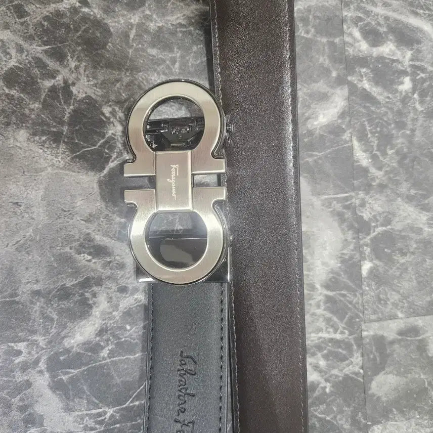 [BUNJANG] Salvatore Ferragamo Men&
