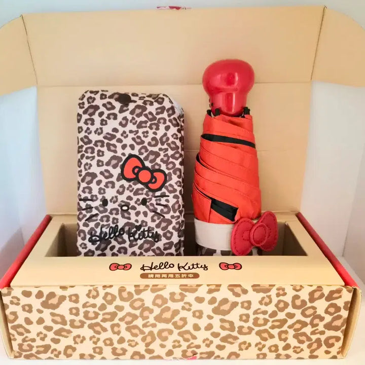 [BUNJANG] Hello Kitty Leopard 5-Section Folding Manual Umbrella / (새상품)헬로키티 레오파드 패턴 5단 접이식 수동 양우산