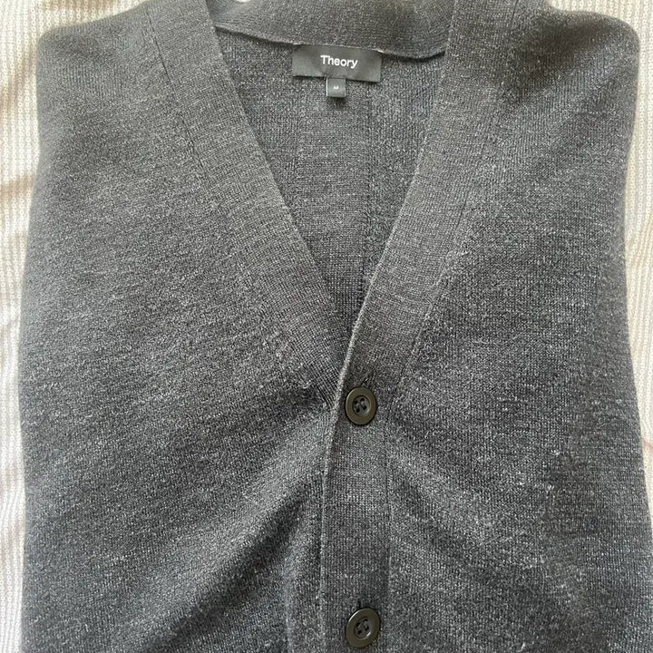 [BUNJANG] Theory Navy Cardigan (M Size) / 띠어리(Theory) 네이비 가디건 삼성물산 백화점 국택