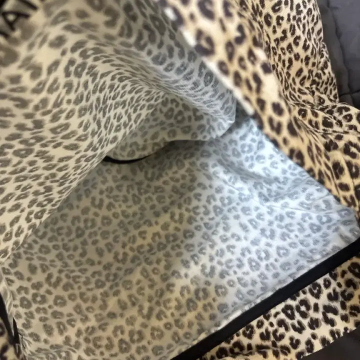 [BUNJANG] Leopard Print Shoulder Bag / 호피무늬 에코백
