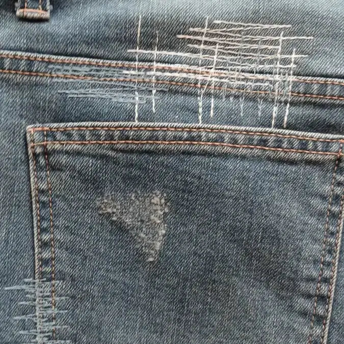 [BUNJANG] Plac Slim Fit Kurtz Vintage Jeans (34) / 플랙 Plac 슬림핏 커츠 빈티지 중청 34 럭셔리