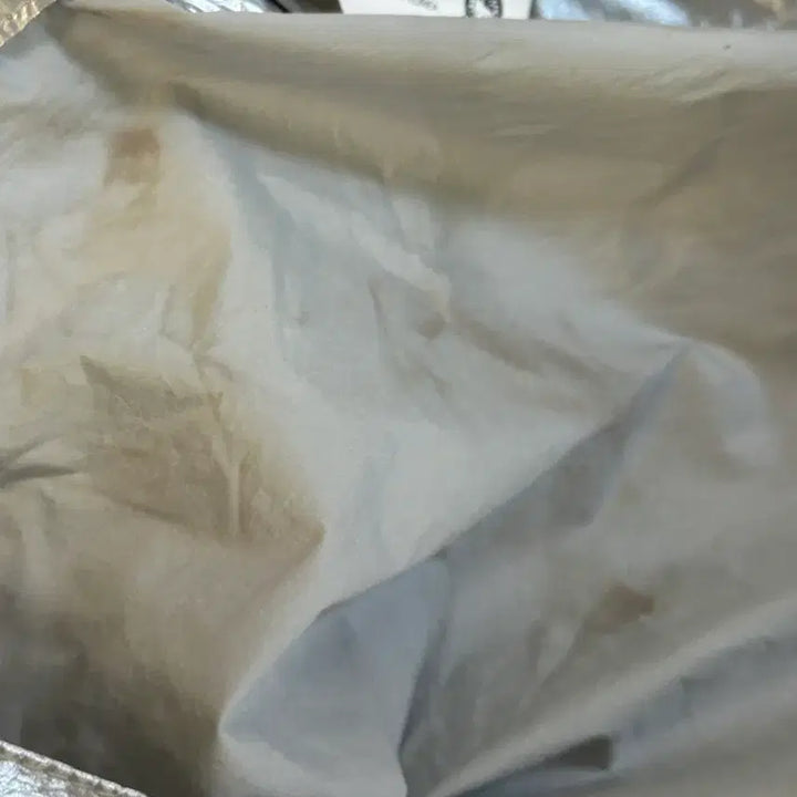 [BUNJANG] Open Yy x Hello Kitty Silver Shopper Bag / Open Yy x 헬로키티 실버 쇼퍼백