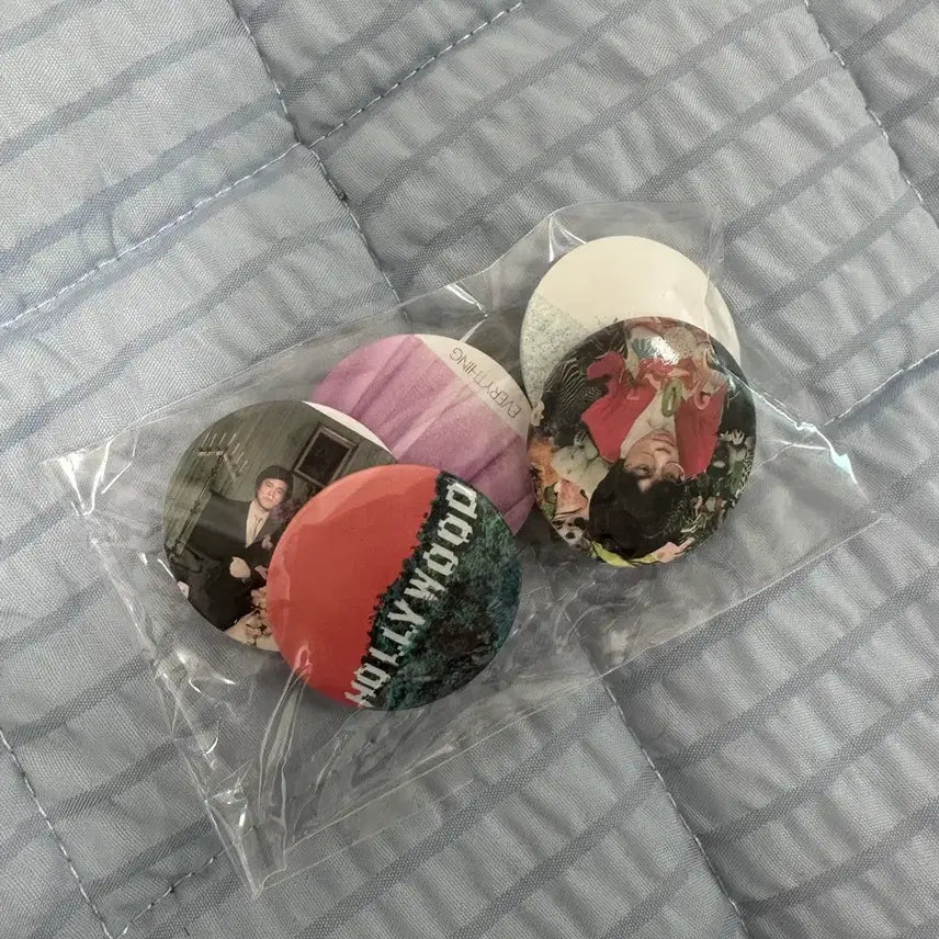 [BUNJANG] The Black Skirts Pin Badge Bundle Set / 검정치마 캔뱃지 일괄 미사용