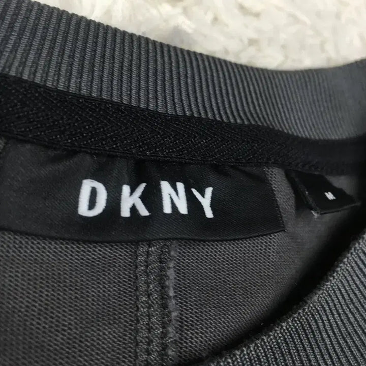 [BUNJANG] DKNY Pocket Short Sleeve T-Shirt Size M / DKNY 포켓 반팔티 EE05
