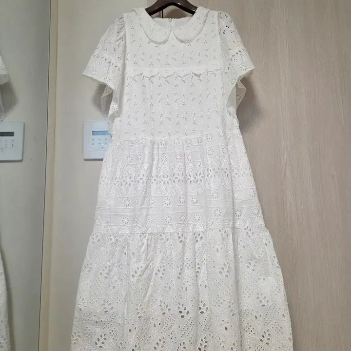 [BUNJANG] Son Jung Wan 21Y Punching Detail Long Dress / 21년식 손정완 펀칭원피스