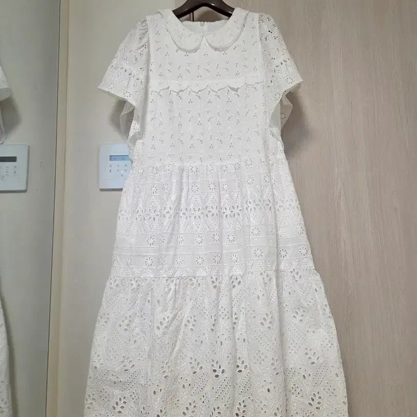 [BUNJANG] Son Jung Wan 21Y Punching Detail Long Dress / 21년식 손정완 펀칭원피스