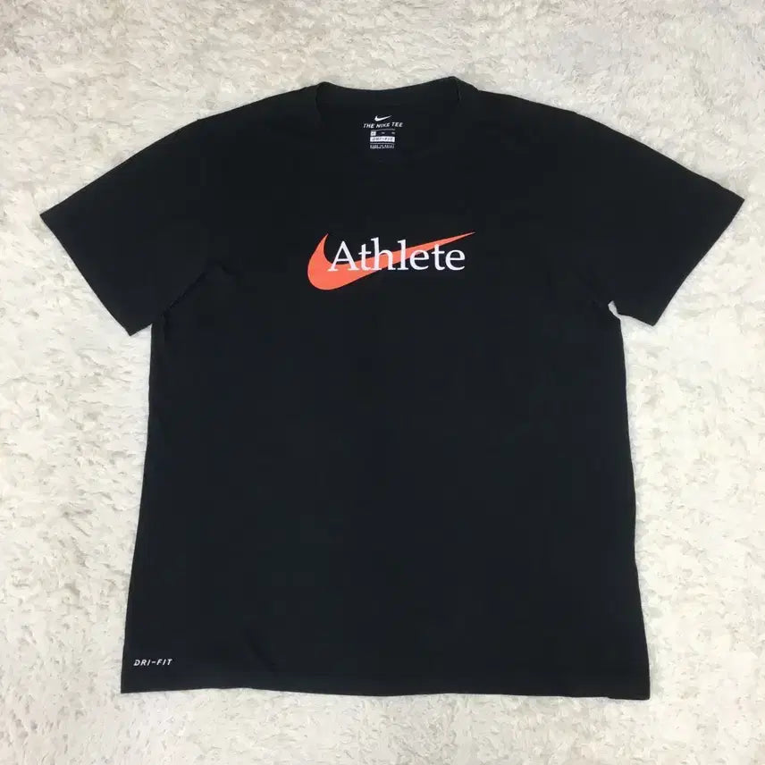 [BUNJANG] Nike Dri-FIT Short-Sleeve T-Shirt / 나이키 드라이핏 반팔티 만원샵 EE05