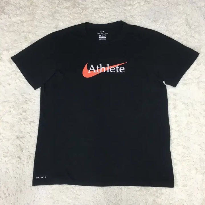 [BUNJANG] Nike Dri-FIT Short-Sleeve T-Shirt / 나이키 드라이핏 반팔티 만원샵 EE05