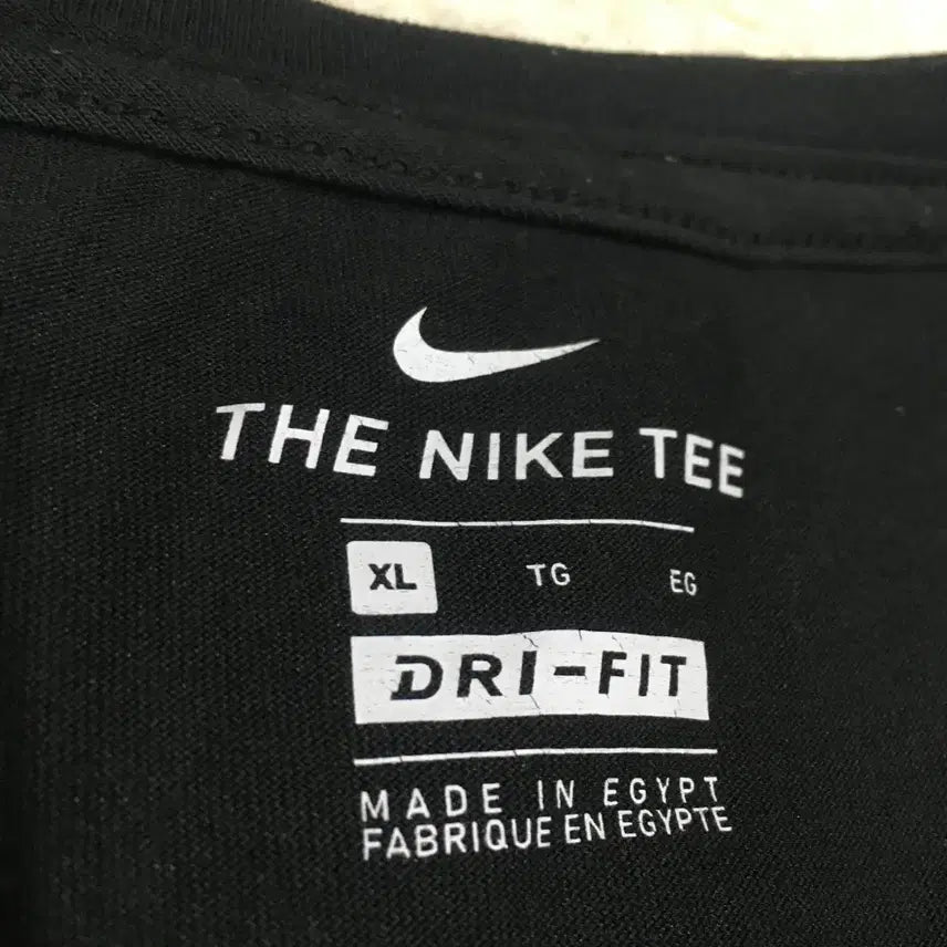 [BUNJANG] Nike Dri-FIT Short-Sleeve T-Shirt / 나이키 드라이핏 반팔티 만원샵 EE05