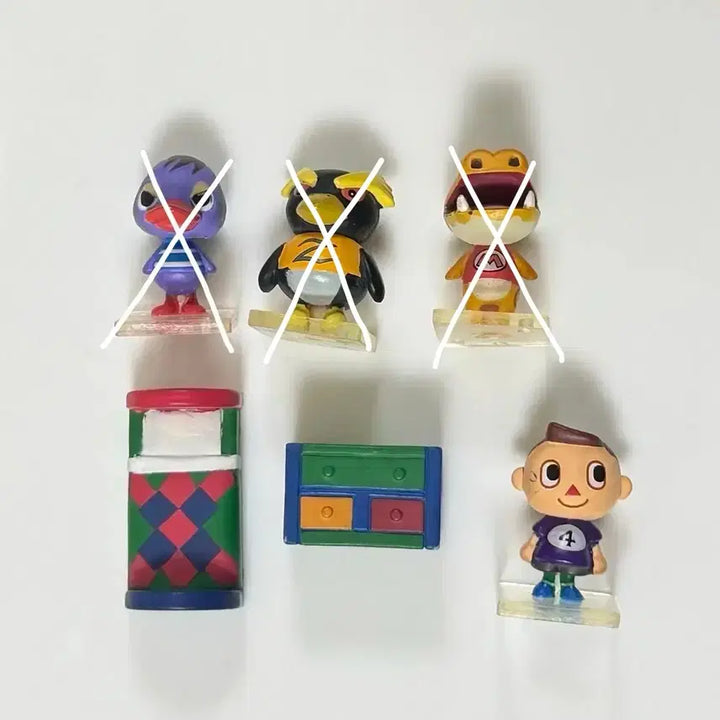 [BUNJANG] Animal Crossing House Keychain with Square Base Figure / 동물의 숲 집키링 네모발판 피규어