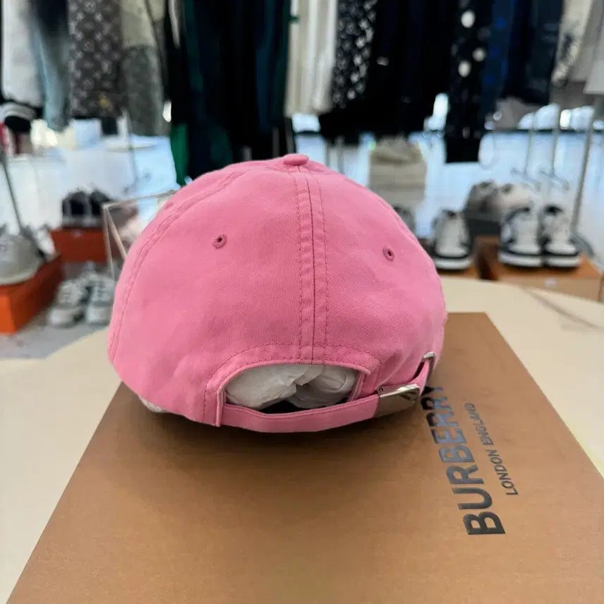 [BUNJANG] Burberry Logo Ball Cap Pink M Size / [정품/1회착용] 버버리 로고 핑크 볼캡 M사이즈