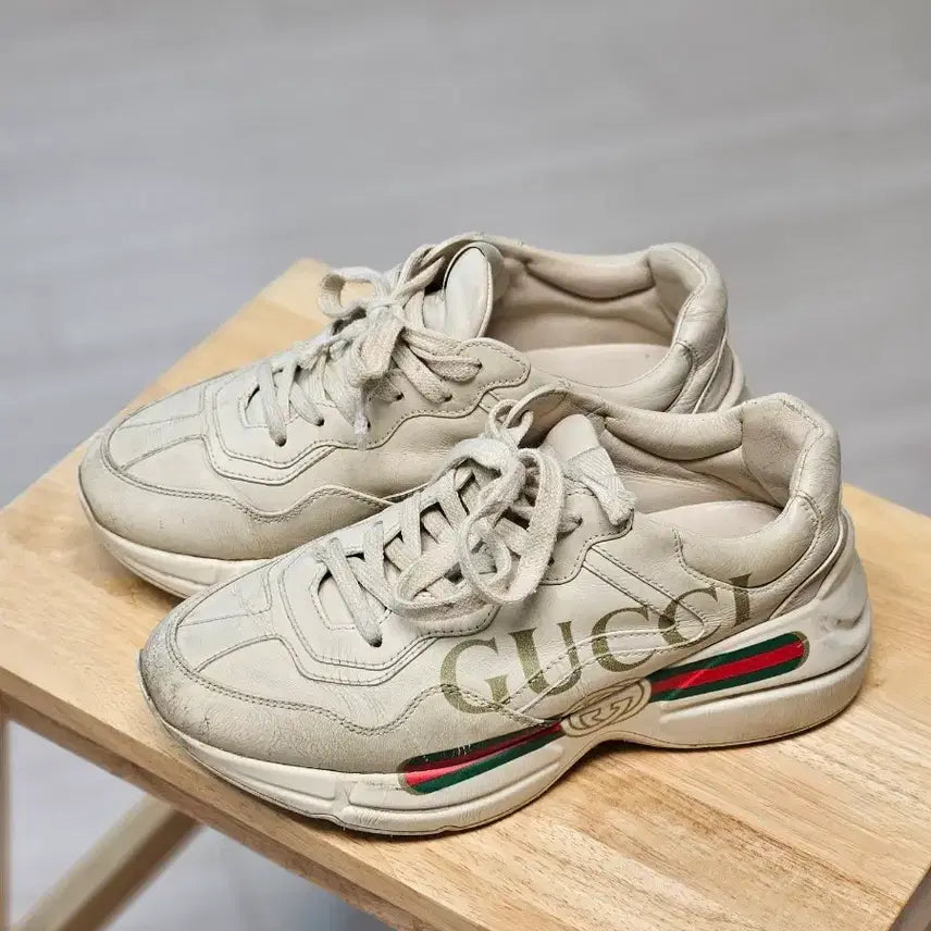 [BUNJANG] Gucci Rhyton Sneakers Ivory / 구찌 라이톤 스니커즈 아이보리 225-230