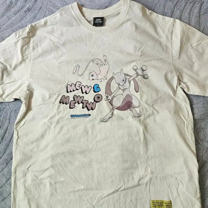 [BUNJANG] Thisisneverthat x Pokémon Collaboration Mewtwo Printing White T-Shirt / (L)디스이즈네버댓 &amp; 포켓몬콜라보 한정 뮤, 뮤츠 프린팅 화이트 티셔츠