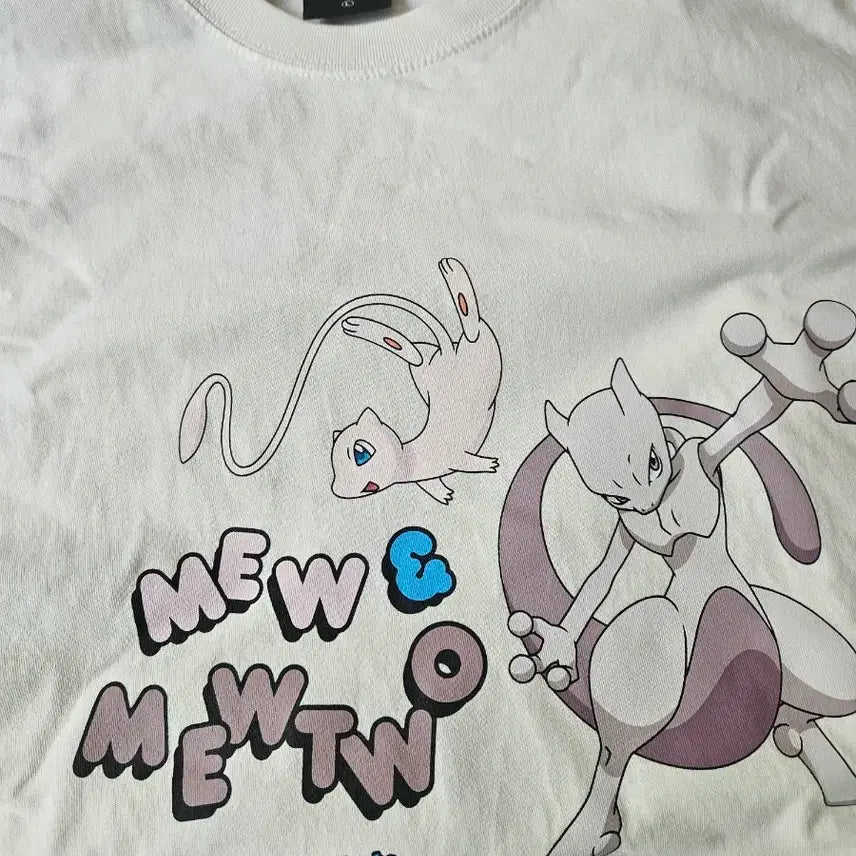 [BUNJANG] Thisisneverthat x Pokémon Collaboration Mewtwo Printing White T-Shirt / (L)디스이즈네버댓 &amp; 포켓몬콜라보 한정 뮤, 뮤츠 프린팅 화이트 티셔츠