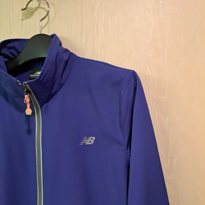 [BUNJANG] New Balance Blue Windbreaker Jacket Size M / 뉴발란스 블루 바람막이 자켓사이즈M