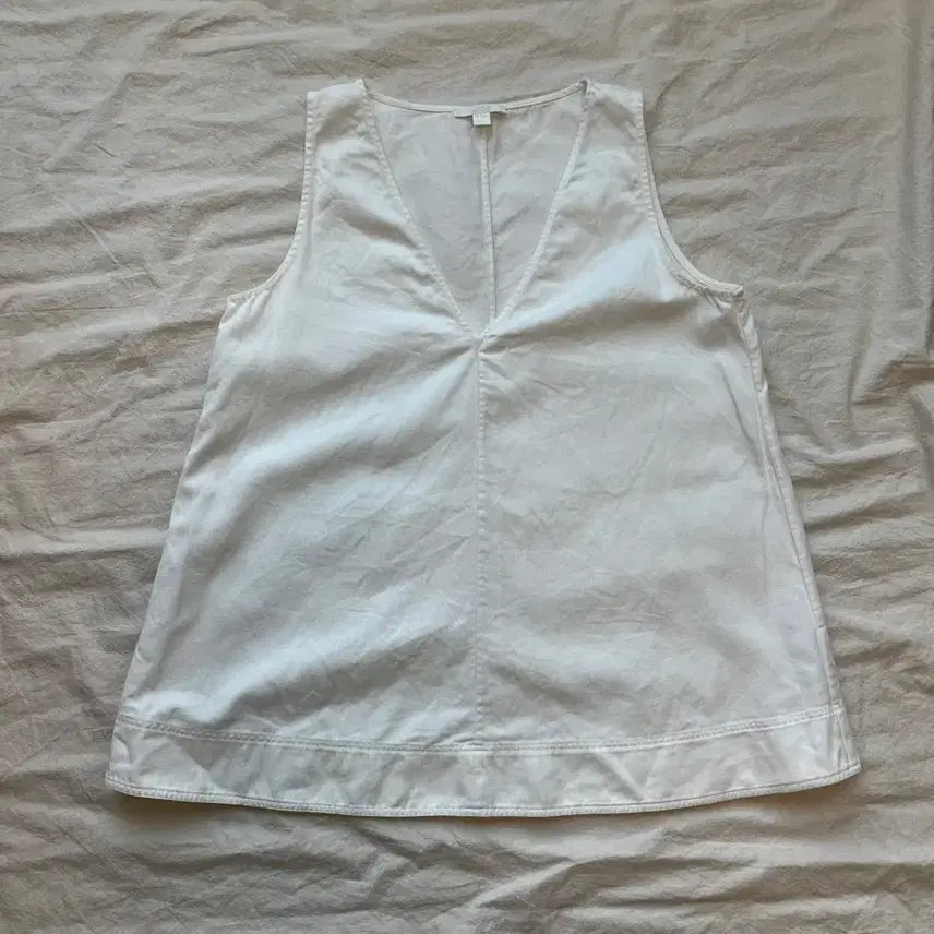 [BUNJANG] COS A-Line Sleeveless Top Ivory / COS 코스 A라인 슬리브리스 탑