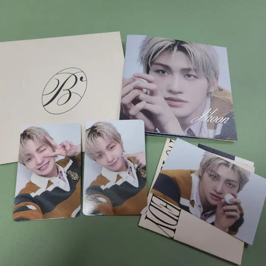 [BUNJANG] TWS Jihoon Blush Full Set Compact Album / 투어스 지훈 블러쉬 풀세트
