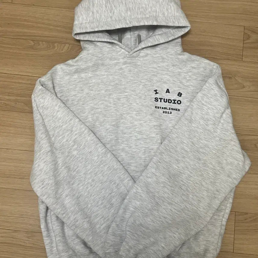 [BUNJANG] IAPP STUDIO Hoodie Light Grey Navy / 아이앱 스튜디오 25 후드 라이트 그레이 네이비