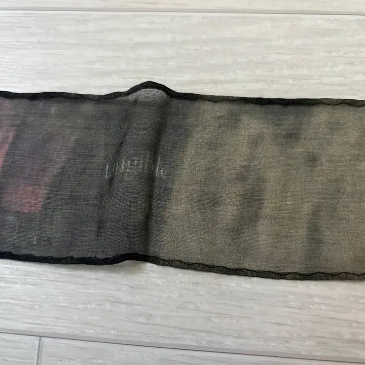 [BUNJANG] Lightweight Summer Scarf with Unique Print / 여름용 스카프