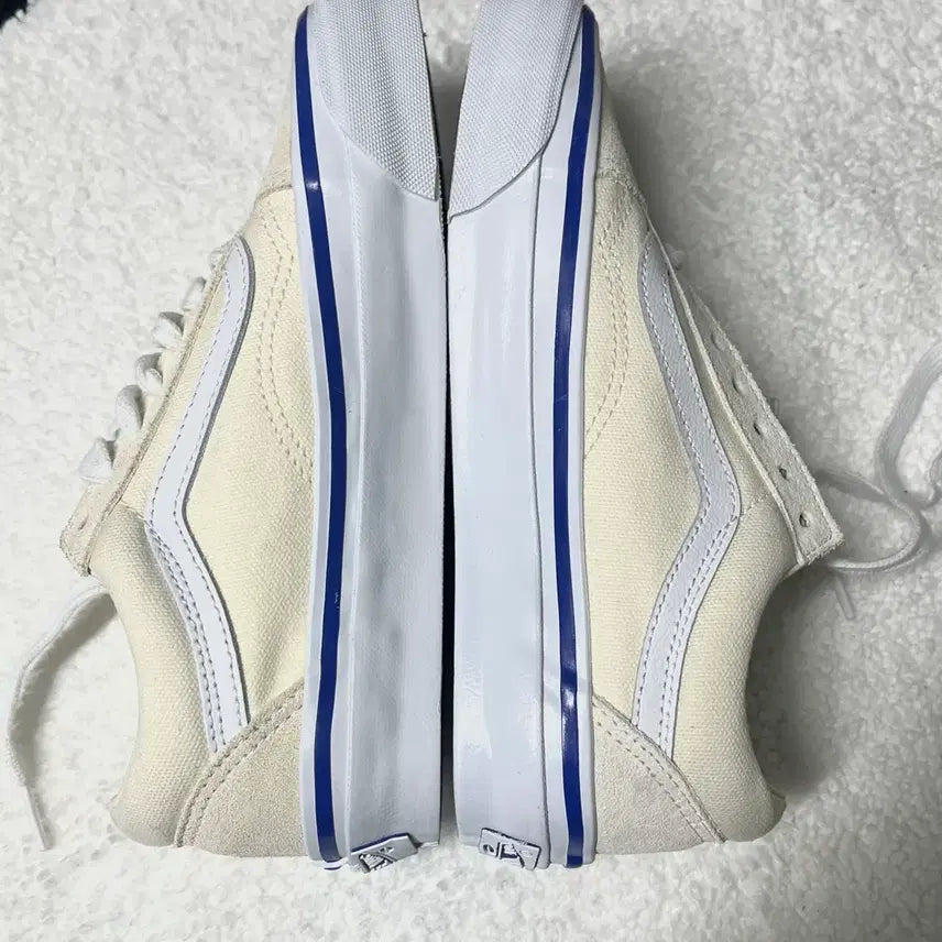 [BUNJANG] Vans Premium Old Skool Marshmallow Sneakers / 실착X] 반스 프리미엄 올드스쿨 36 마시멜로우 220 신발 스니커즈