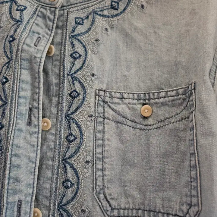 [BUNJANG] Thursday Island Denim Shirt/Blouse - Light Blue / 써스데이아일랜드 데님 셔츠.블라우스 S