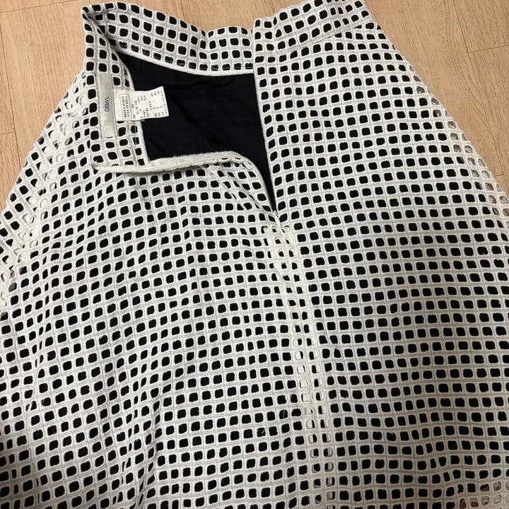 [BUNJANG] DEWL Midi Skirt / 듀엘 미디 스커트