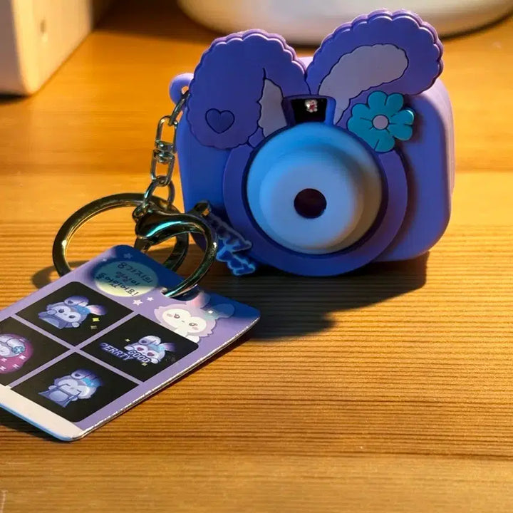 [BUNJANG] Rabbit Camera Projector Keychain / 토끼 카메라 영사기 키링