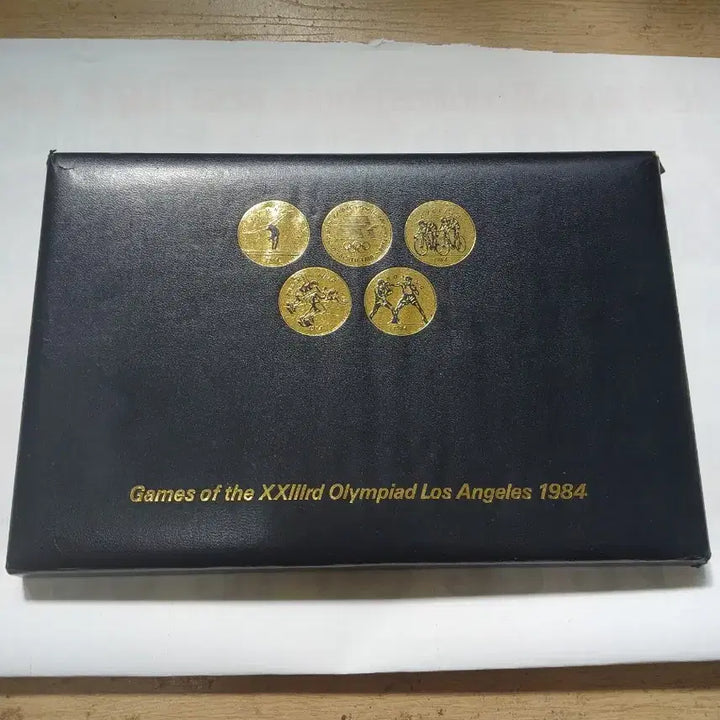 [BUNJANG] 1984 Los Angeles Olympics Commemorative Coin Set (Unused) - 24 Piece Token Set, Grade A+ / 1984 LA 올림픽 기념 주화 세트 (미사용)토큰세트24점 특A급