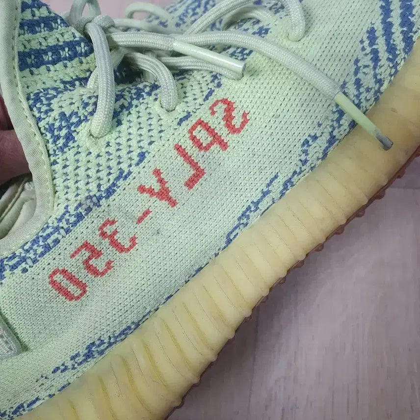[BUNJANG] Adidas Yeezy Boost 350 V2 275mm / 아디다스 이지부스트 350V2 275사이즈