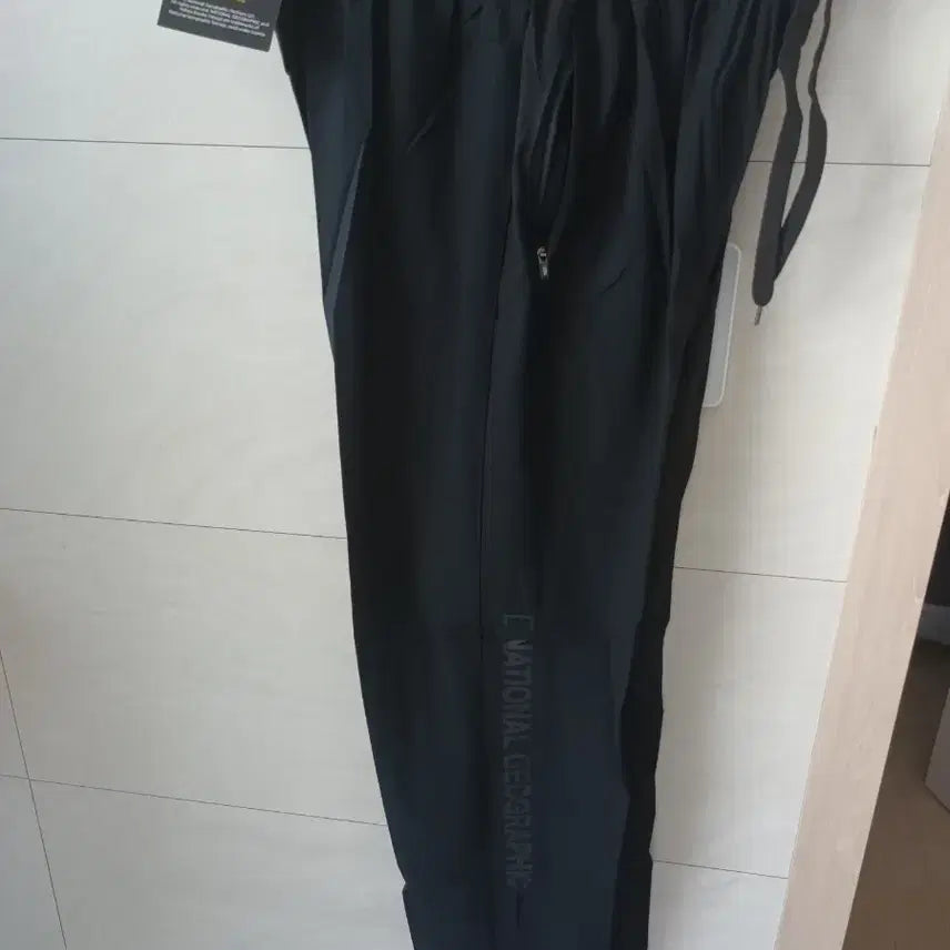 [BUNJANG] National Geographic Summer Cooling Fabric Pants XXL Black New / 내셔널지오그래픽 여름용 냉감원단 팬츠 XXL 블랙 새상품