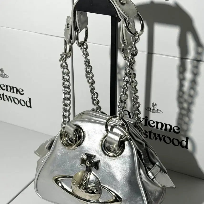 [BUNJANG] Vivienne Westwood Silver Chain Clutch Shoulder Bag / 비비안웨스트우드 클러치백 숄더백 실버 은장 체인