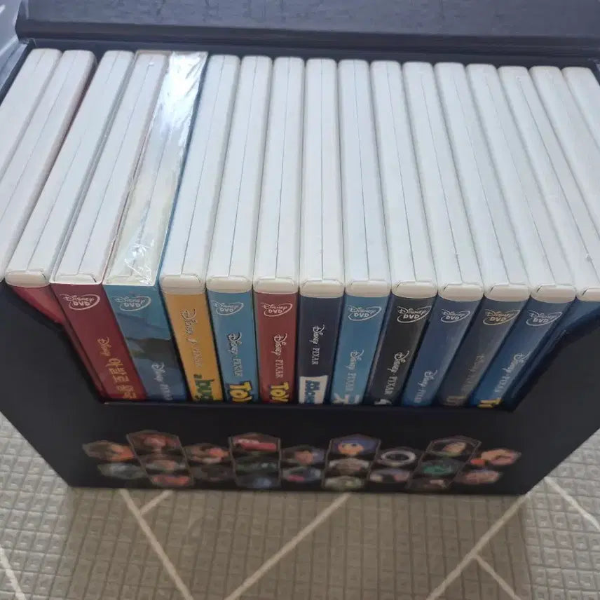 [BUNJANG] Pixar 30th Anniversary 16+1 Movie Collection DVD Limited Edition Box Set / 픽사 30주년 16+1 무비 컬렉션 DVD