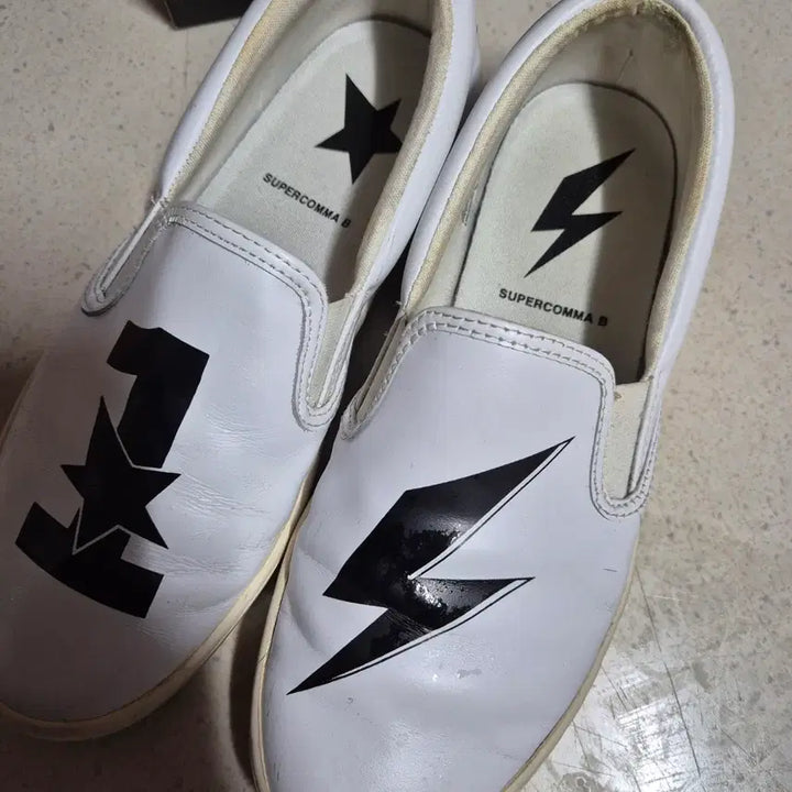 [BUNJANG] Supercomma B Slip-on Sneakers / 슈퍼콤마 슬립온