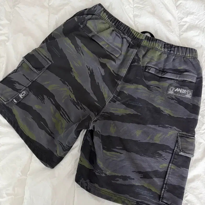 [BUNJANG] Ape Bermuda Shorts / 에이프 버뮤다