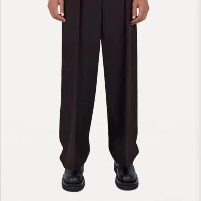 [BUNJANG] Label Archive Relaxed Fit Pants (Brown, Women&