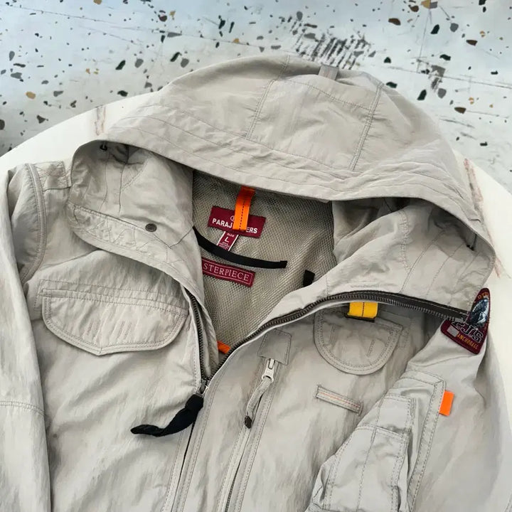 [BUNJANG] Parajumpers Firespring Hooded Windbreaker Jacket / [정품/백화점판] 파라점퍼스 파이어스프링 후드 바람막이 자켓