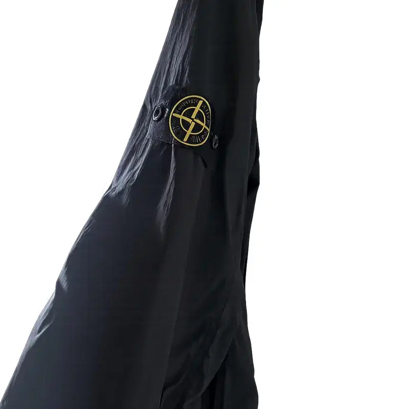 [BUNJANG] Stone Island Black Hooded Windbreaker Jacket / 스톤아일랜드 블랙 후드 바람막이 자켓