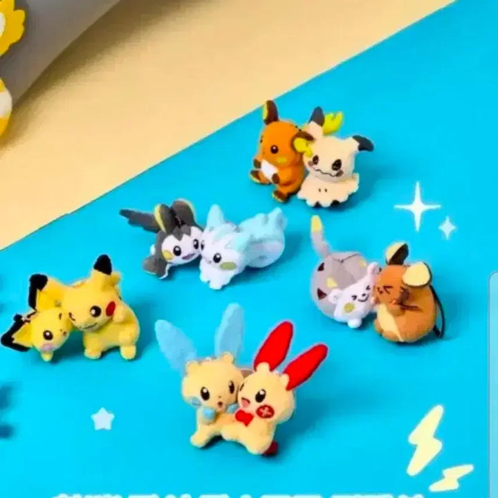 [BUNJANG] Pokemon Pop-up Limited Flying Pikachu Plush Keyring Mascot / 포켓몬 팝업 한정 에몽가 찰싹 자석 마스코트 봉제인형키링 판매