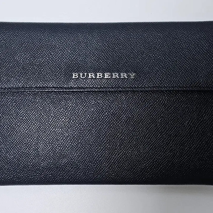 [BUNJANG] Burberry Grained Leather Clutch / [버버리] 그레이니 레더 클러치