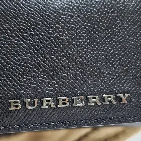 [BUNJANG] Burberry Grained Leather Clutch / [버버리] 그레이니 레더 클러치