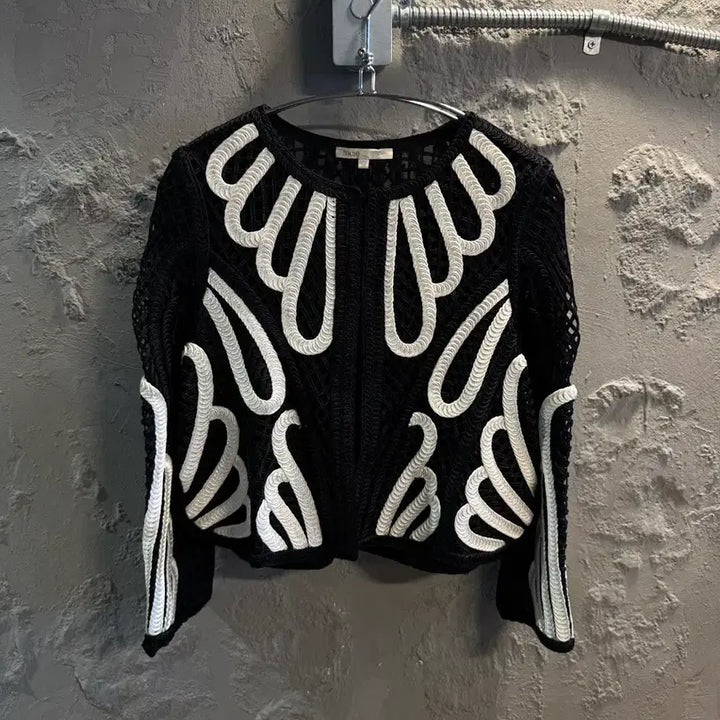 [BUNJANG] Maje Black Rope Pattern Cropped Cardigan / S 마쥬 MAJE 입체 로프 패턴 크롭 가디건 블랙