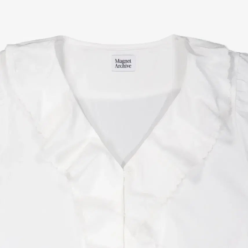 [BUNJANG] Magnet Archive Ruffle Lace Blouse / Magnet Archive - Ruffle Lace Blouse