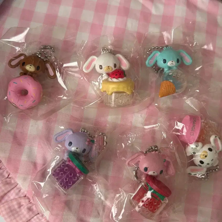 [BUNJANG] Sugabunnies Scented Gachapon Keychain Full Set / 고전 슈가바니즈 향기나는 가챠 키링 풀세트