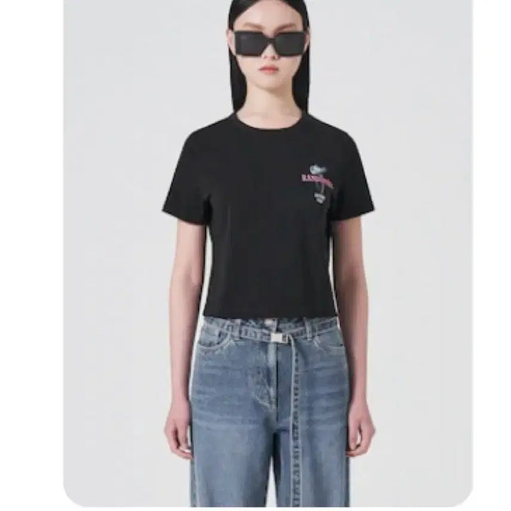 [BUNJANG] Juun.J Small Flower Logo T-Shirt Black Size 36 / 준지여성 juun.j 스몰플라워 티셔츠 36 새상품
