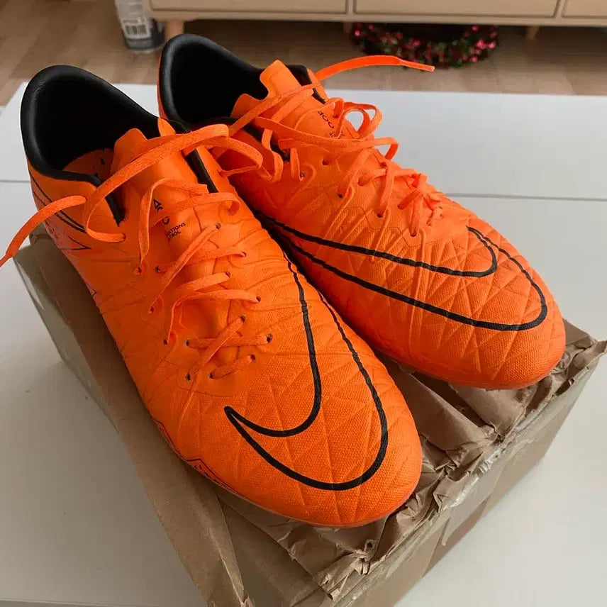 [BUNJANG] Nike Hypervenom 2 Phinish FG Soccer Cleats - Size 280 / 특가) 나이키 하이퍼베놈2 피니쉬 280