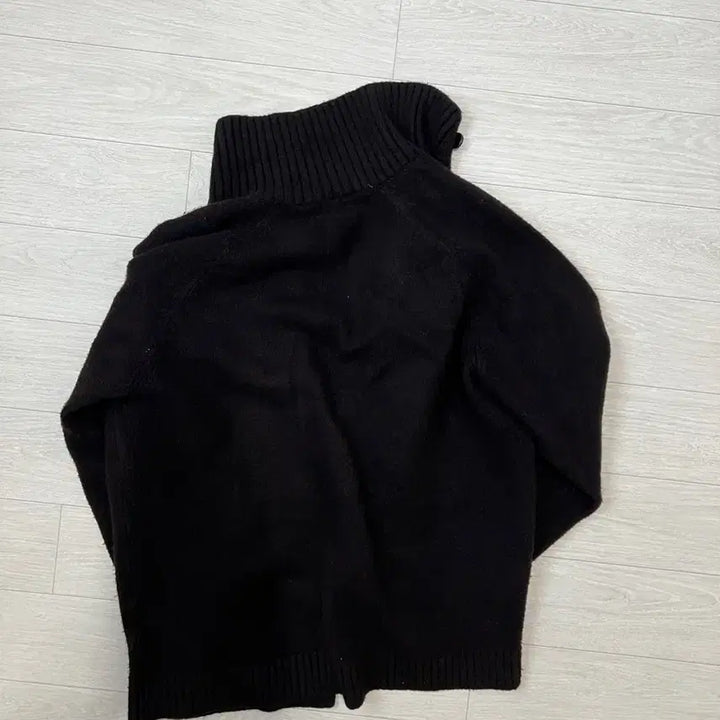 [BUNJANG] Uniqlo Soufflé Yarn Stand Collar Cardigan Brown S / 유니클로 수플레얀 스탠드칼라 가디건 브라운s