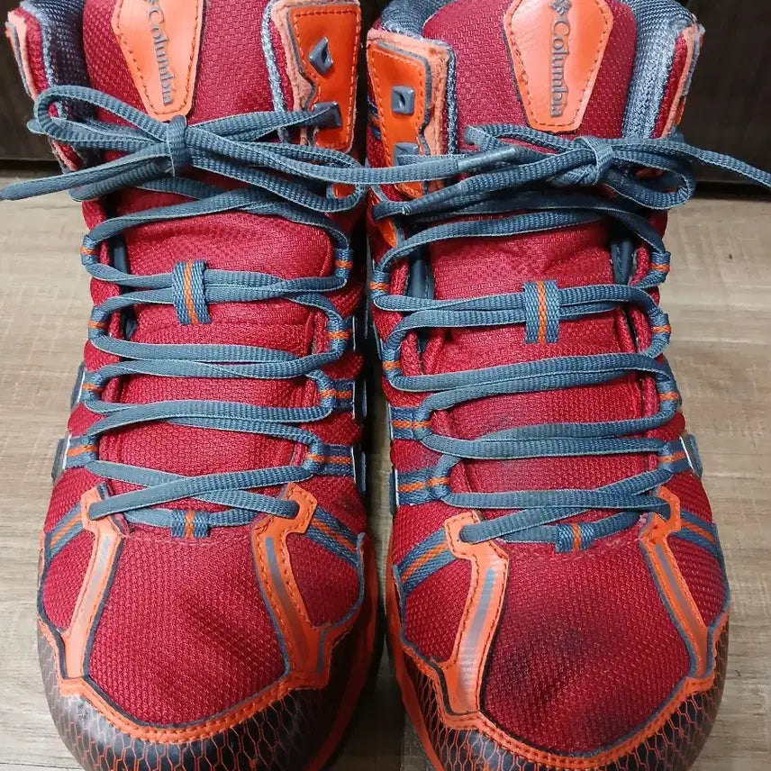 [BUNJANG] Columbia Mid-Cut Lightweight Hiking Boots (Red/Orange, 290mm) / 컬럼비아미드컷 레드/오렌지 경량등산화